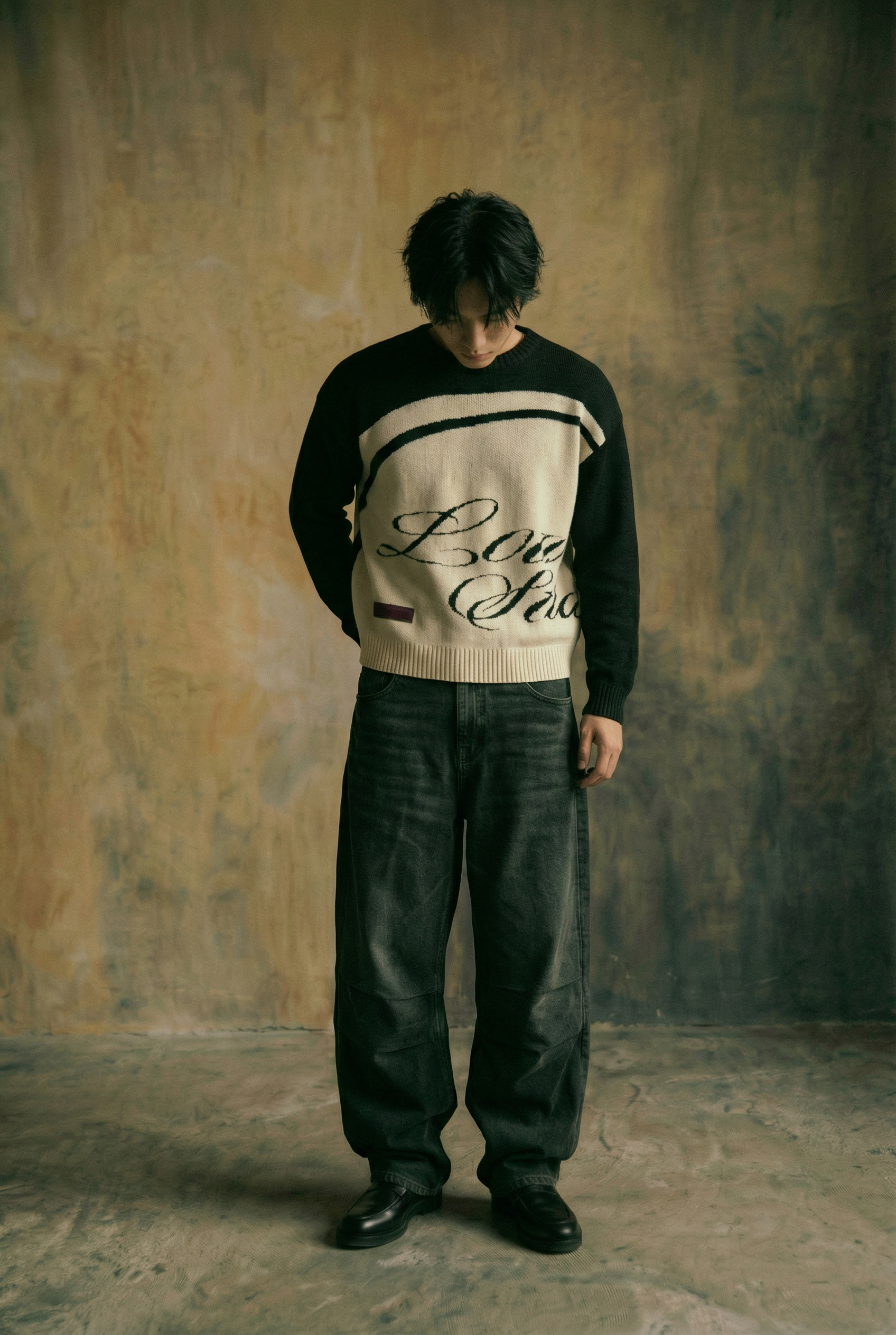 CURSIVE KNIT